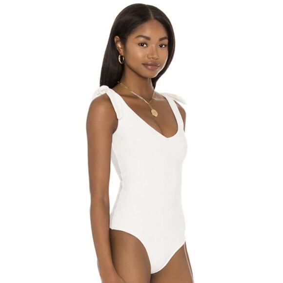 Show Me Your Mumu Kylo Bodysuit White Bone NWOT Size Medium - Picture 2 of 10